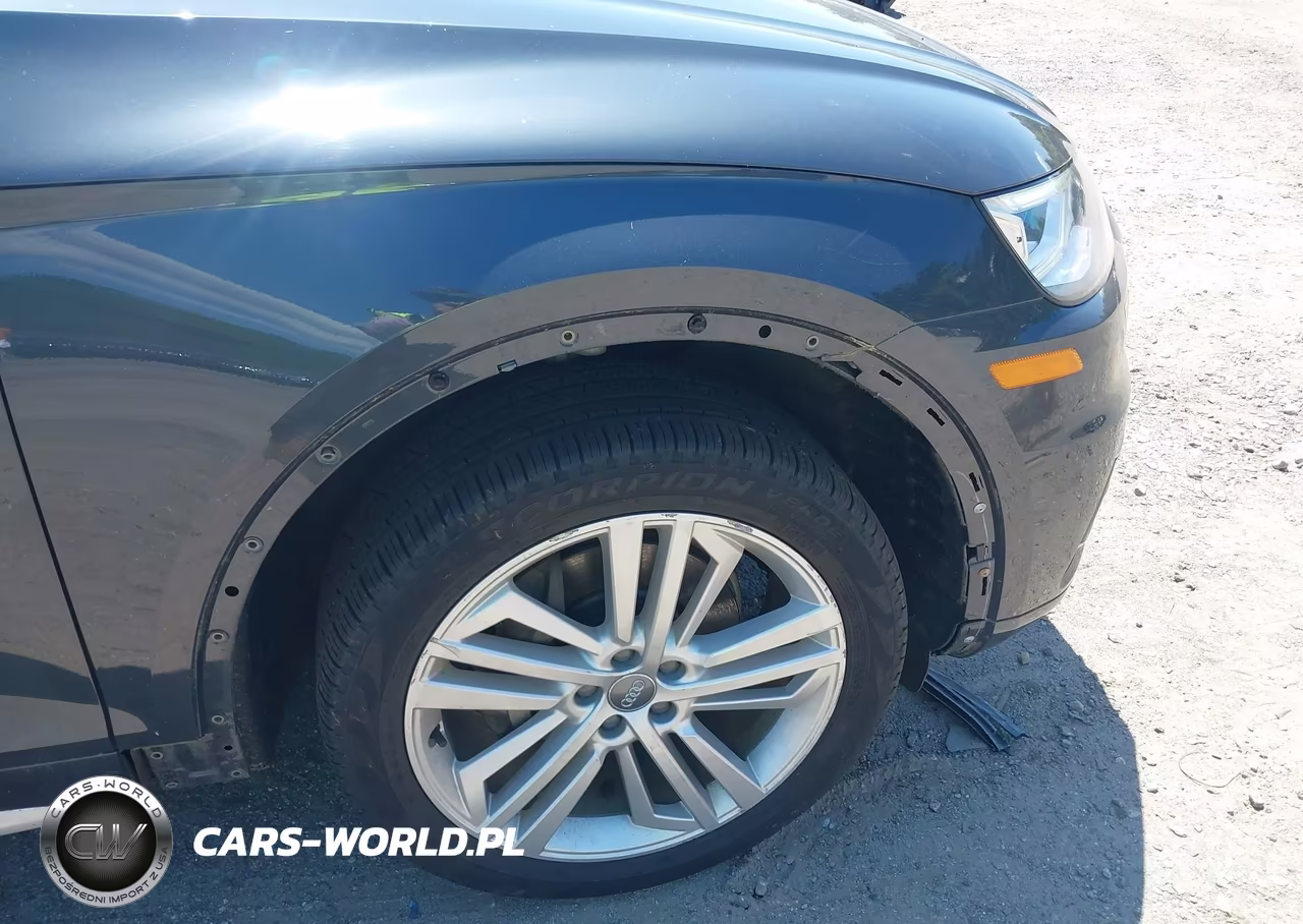2018 Audi Q5 2.0T Premium-2.0T Tech Premium VIN:WA1BNAFY8J2210522 - 18