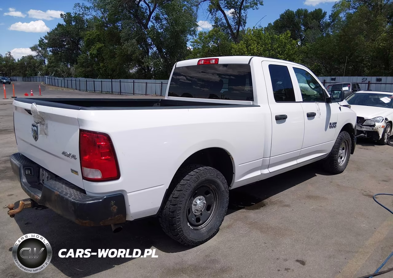 2018 Ram 1500 Tradesman 4X4 6'4 Box VIN:1C6RR7FG9JS218896 - 4