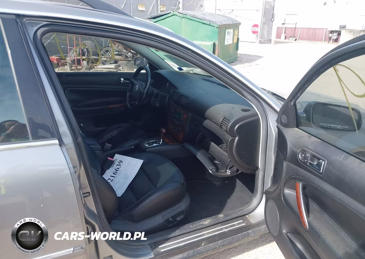 2003 Volkswagen Passat Glx VIN:WVWYH63B53E407699 - 5
