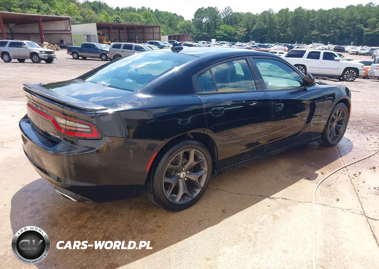 2017 Dodge Charger Sxt Rwd VIN:2C3CDXHGXHH644385 - 4