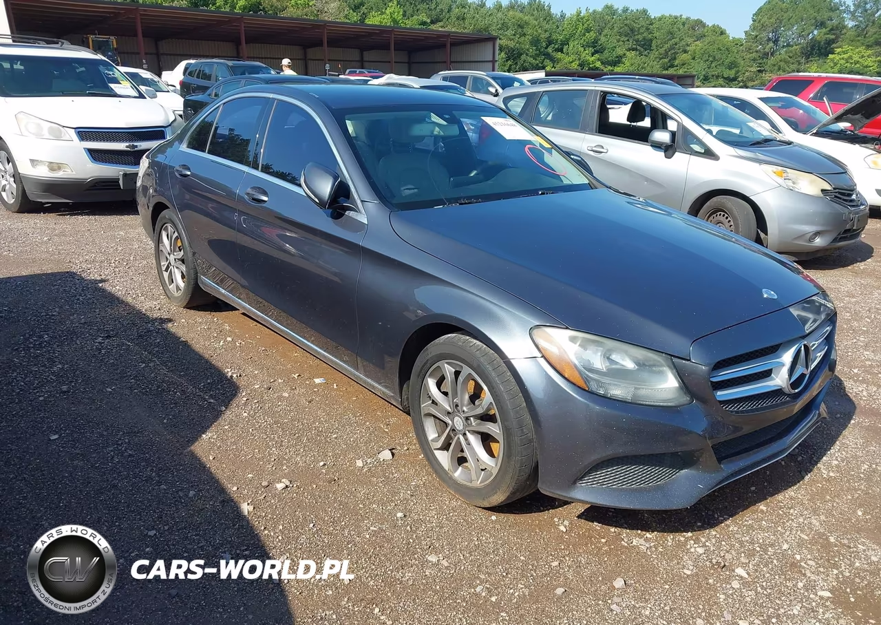 2015 Mercedes-Benz C 300
