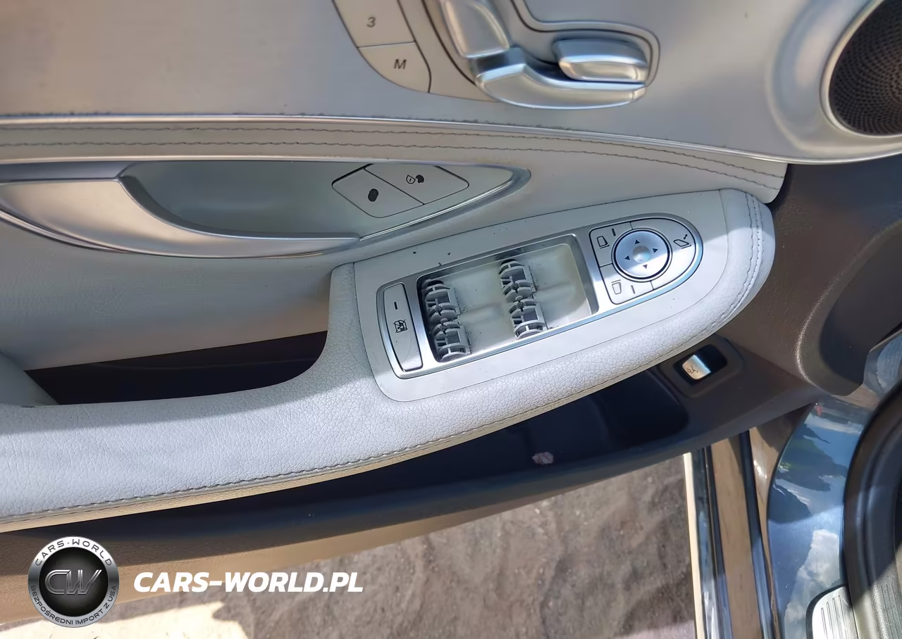 2015 Mercedes-Benz C 300 VIN:55SWF4JB5FU048991 - 6