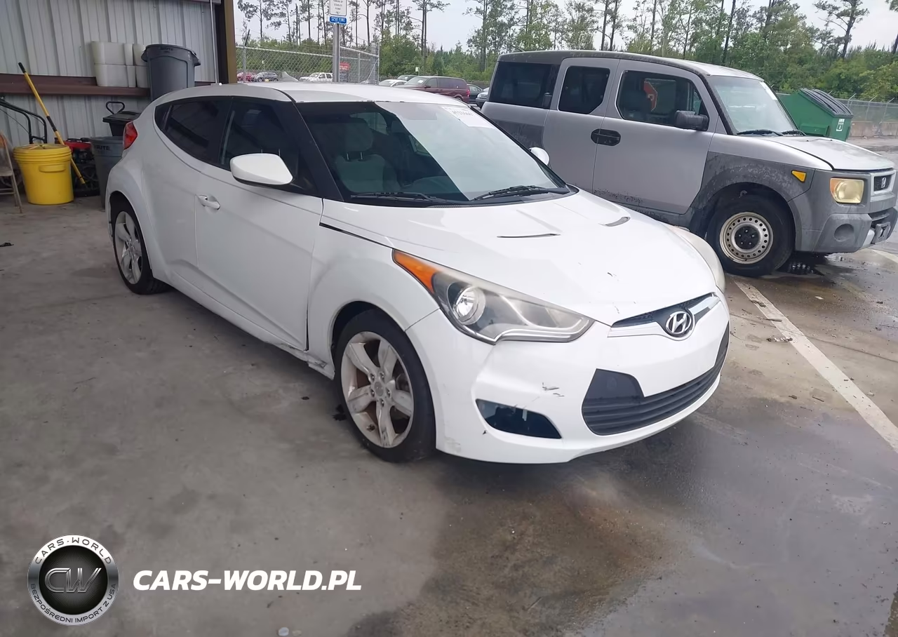 2014 Hyundai Veloster Base W-Gray