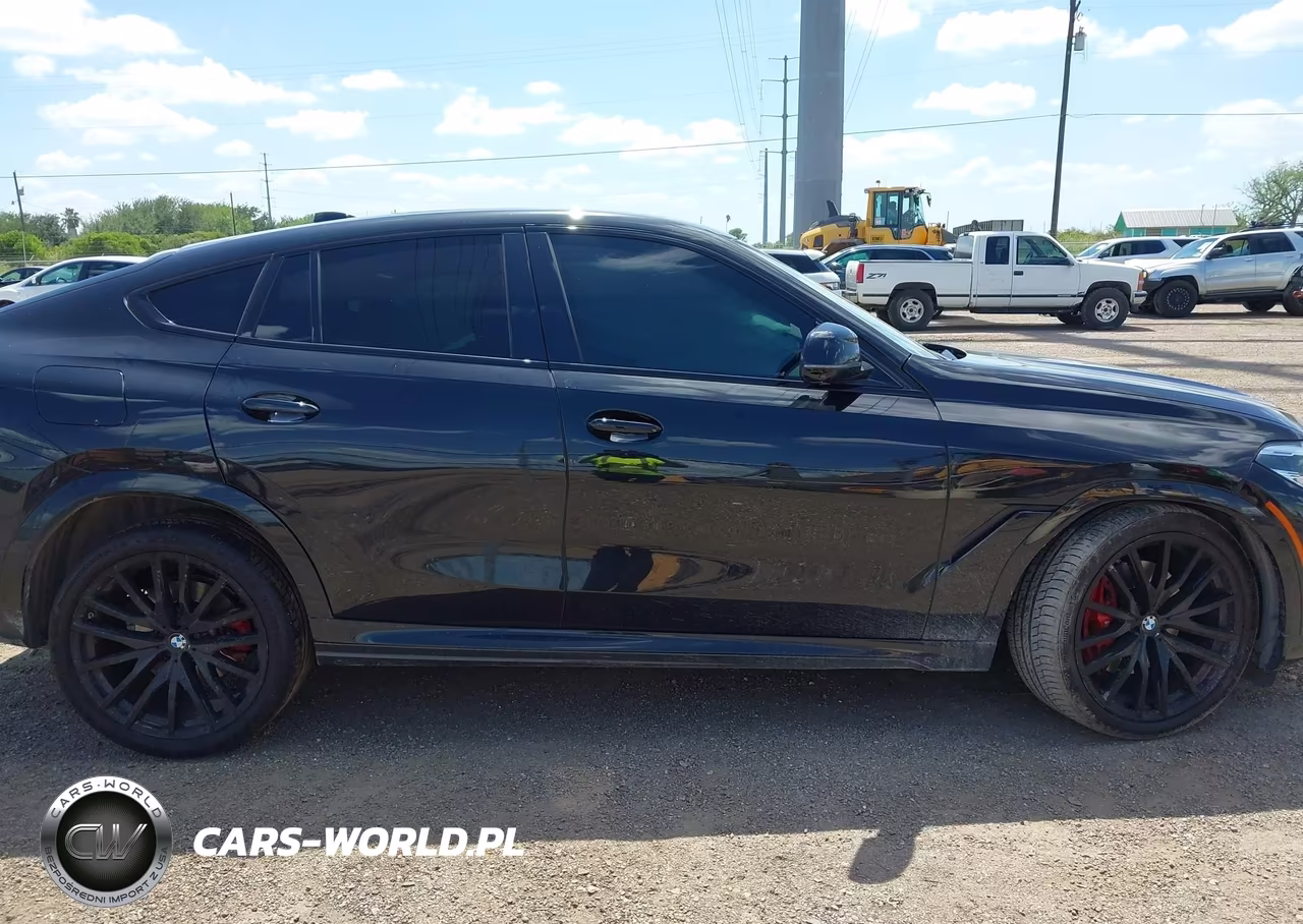 2022 BMW X6 xDrive40I VIN:5UXCY6C02N9M28402 - 13