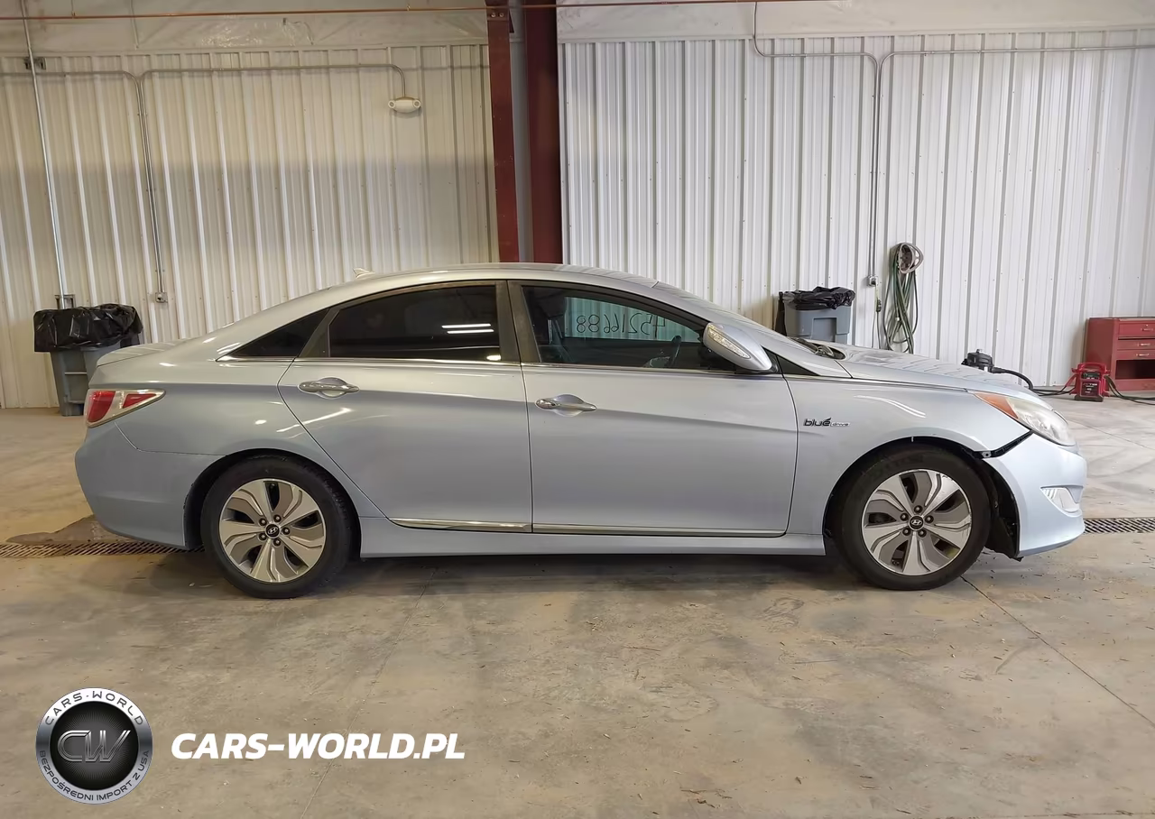 2013 Hyundai Sonata Hybrid Limited VIN:KMHEC4A45DA089100 - 14