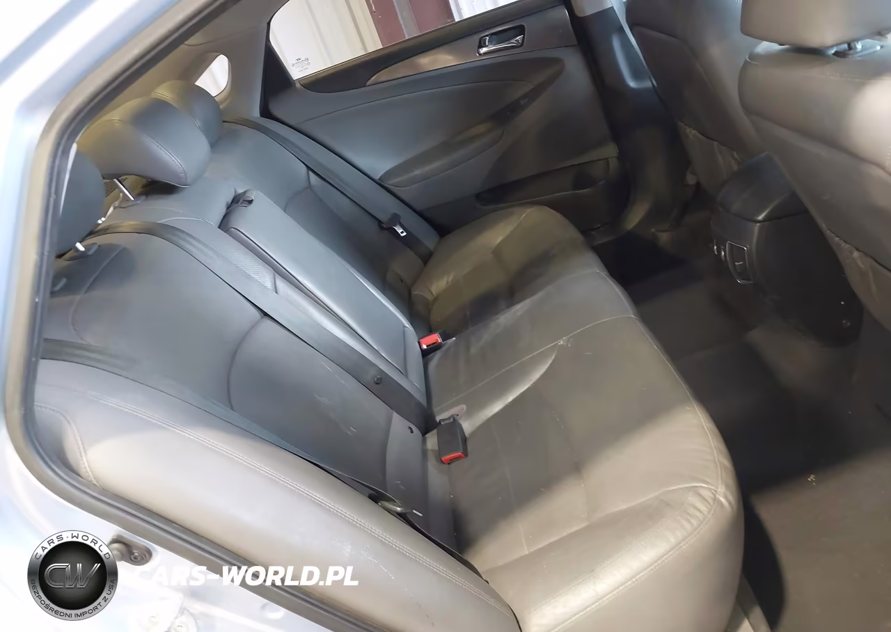 2013 Hyundai Sonata Hybrid Limited VIN:KMHEC4A45DA089100 - 8
