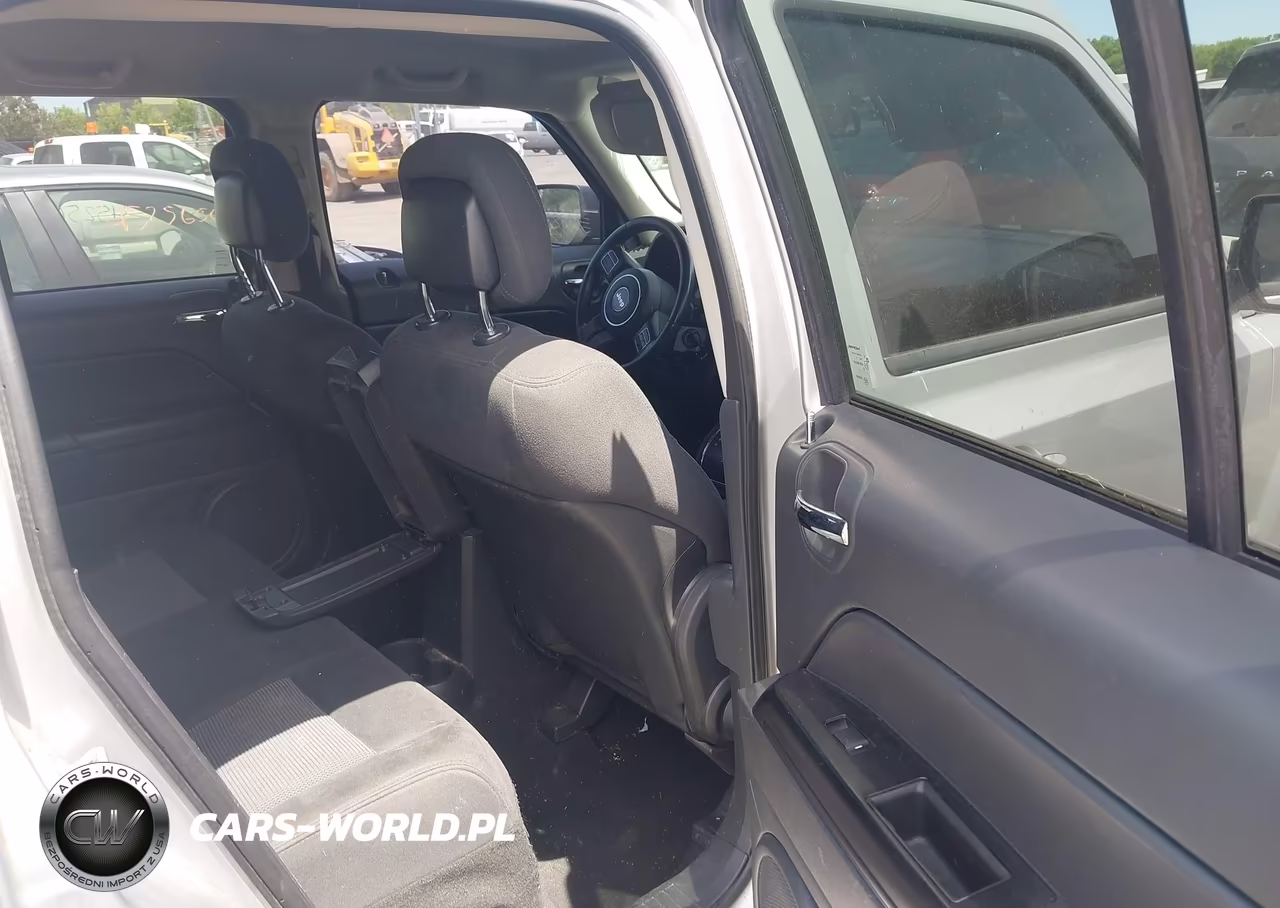 2011 Jeep Patriot Sport VIN:1J4NF1GB8BD276787 - 8