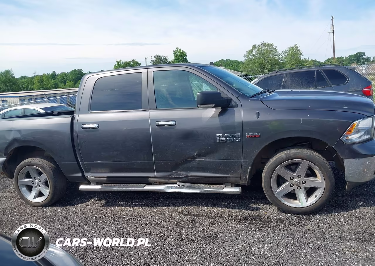 2018 Ram 1500 Big Horn 4X2 5'7 Box VIN:3C6RR6LTXJG195258 - 13