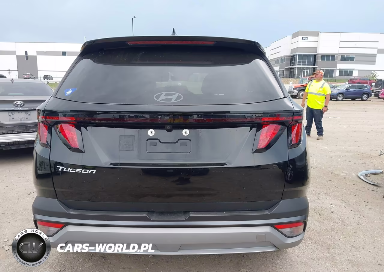 2025 Hyundai Tucson Sel VIN:3KMJB3DE1SE009240 - 16