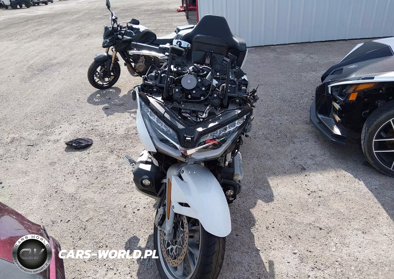 2018 Honda Gl1800 D VIN:JH2SC7957JK000078 - 5
