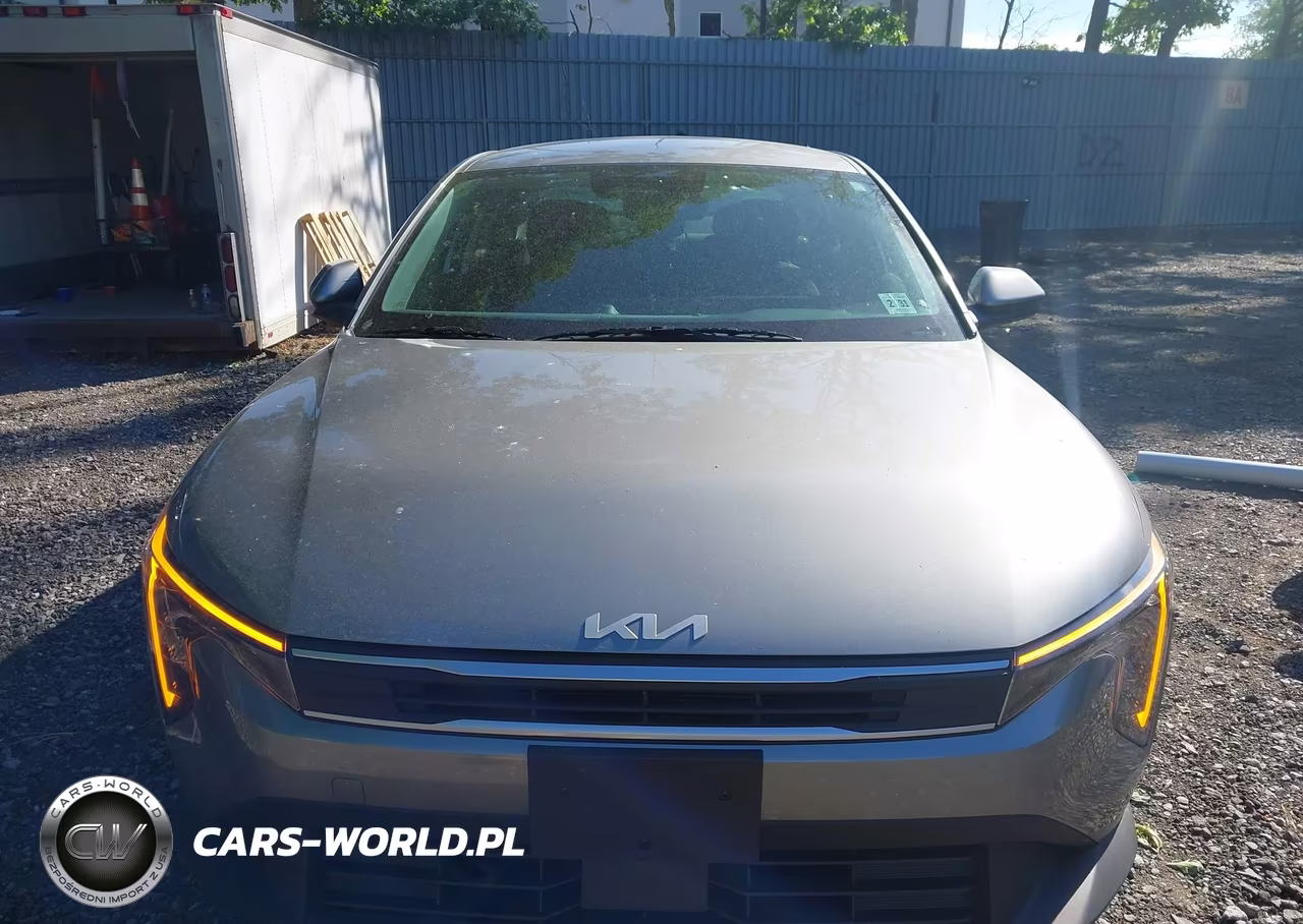 2025 Kia K4 Lxs VIN:3KPFT4DE8SE227736 - 12