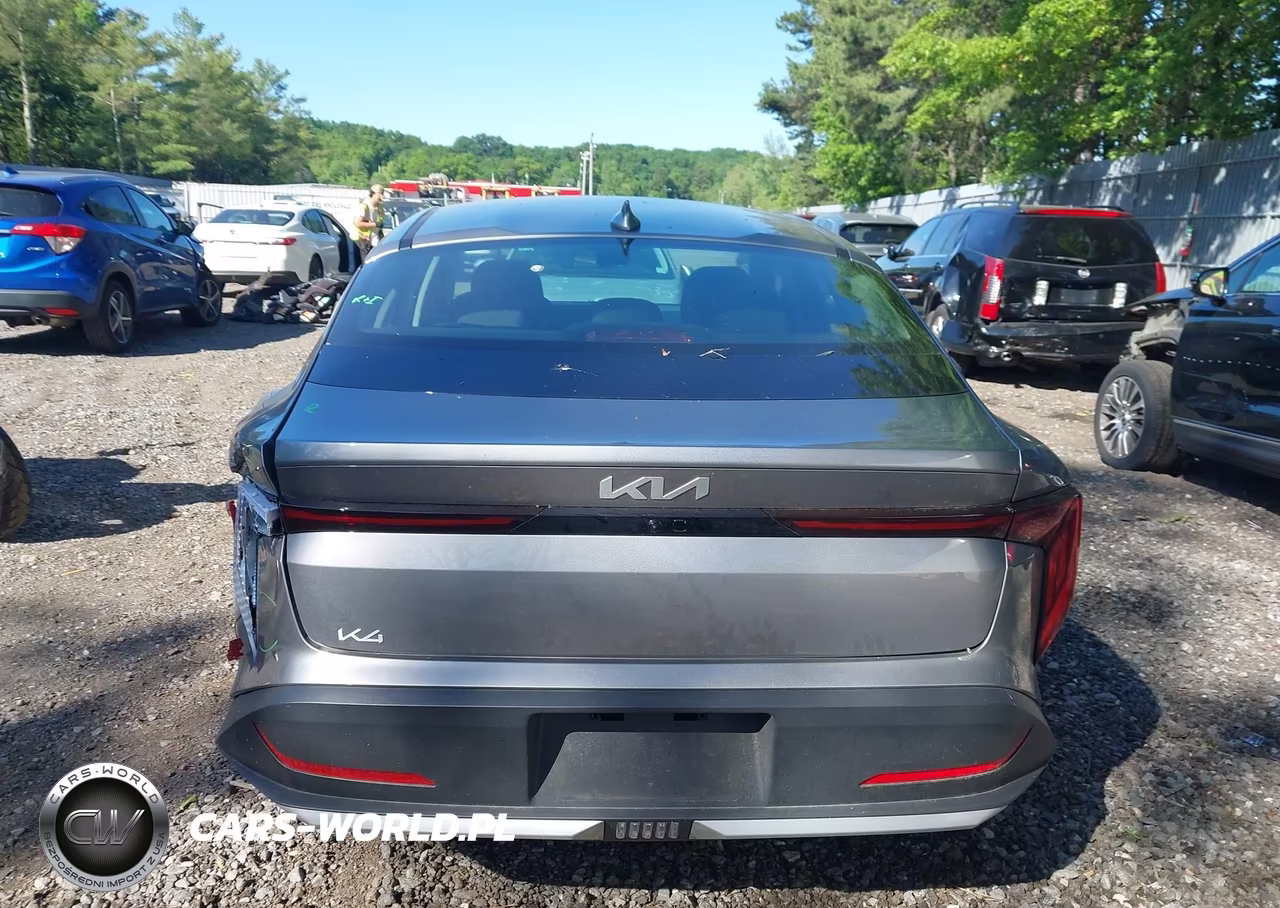 2025 Kia K4 Lxs VIN:3KPFT4DE8SE227736 - 16