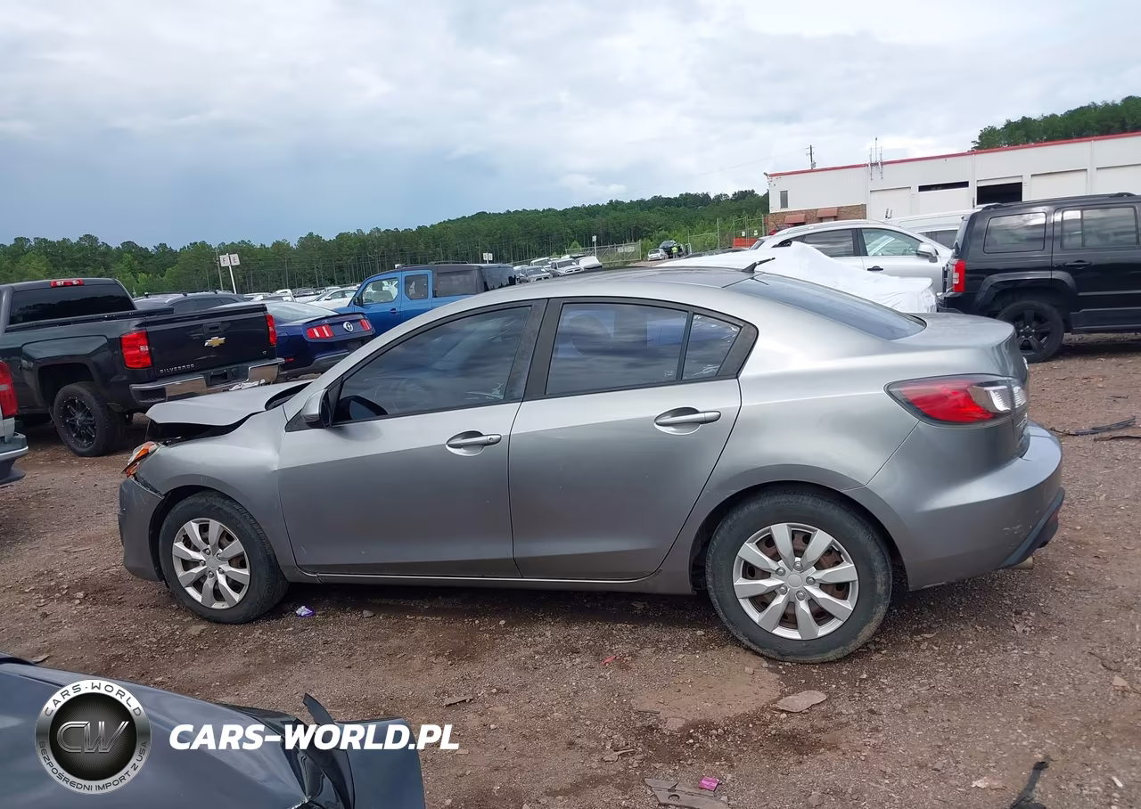 2010 Mazda Mazda3 I Sport VIN:JM1BL1SFXA1232205 - 14