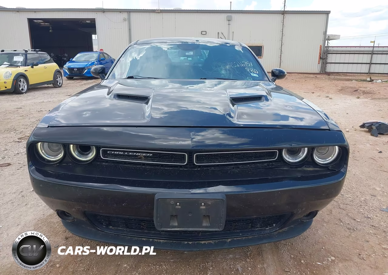 2018 Dodge Challenger Sxt VIN:2C3CDZAGXJH127888 - 12
