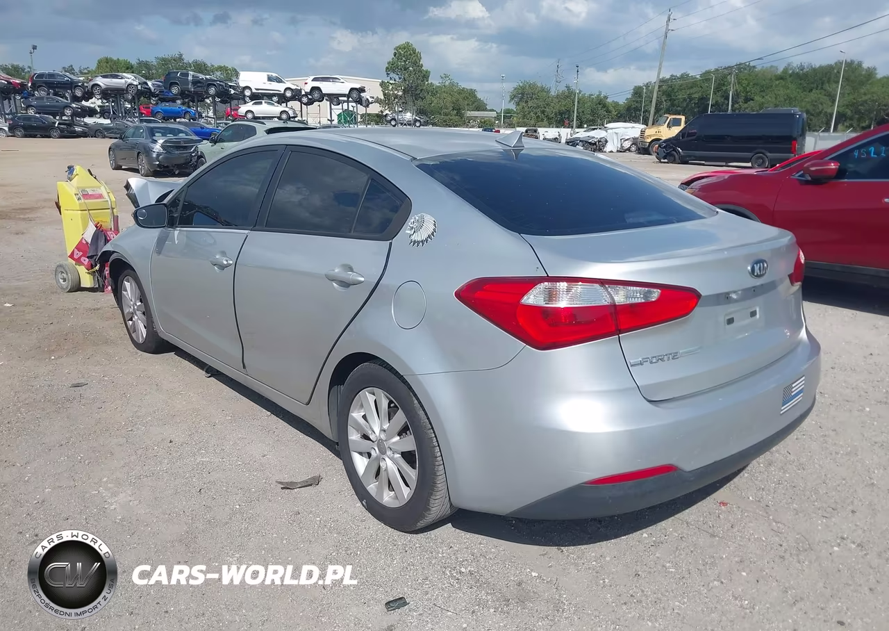 2015 Kia Forte Lx VIN:KNAFX4A62F5274387 - 3