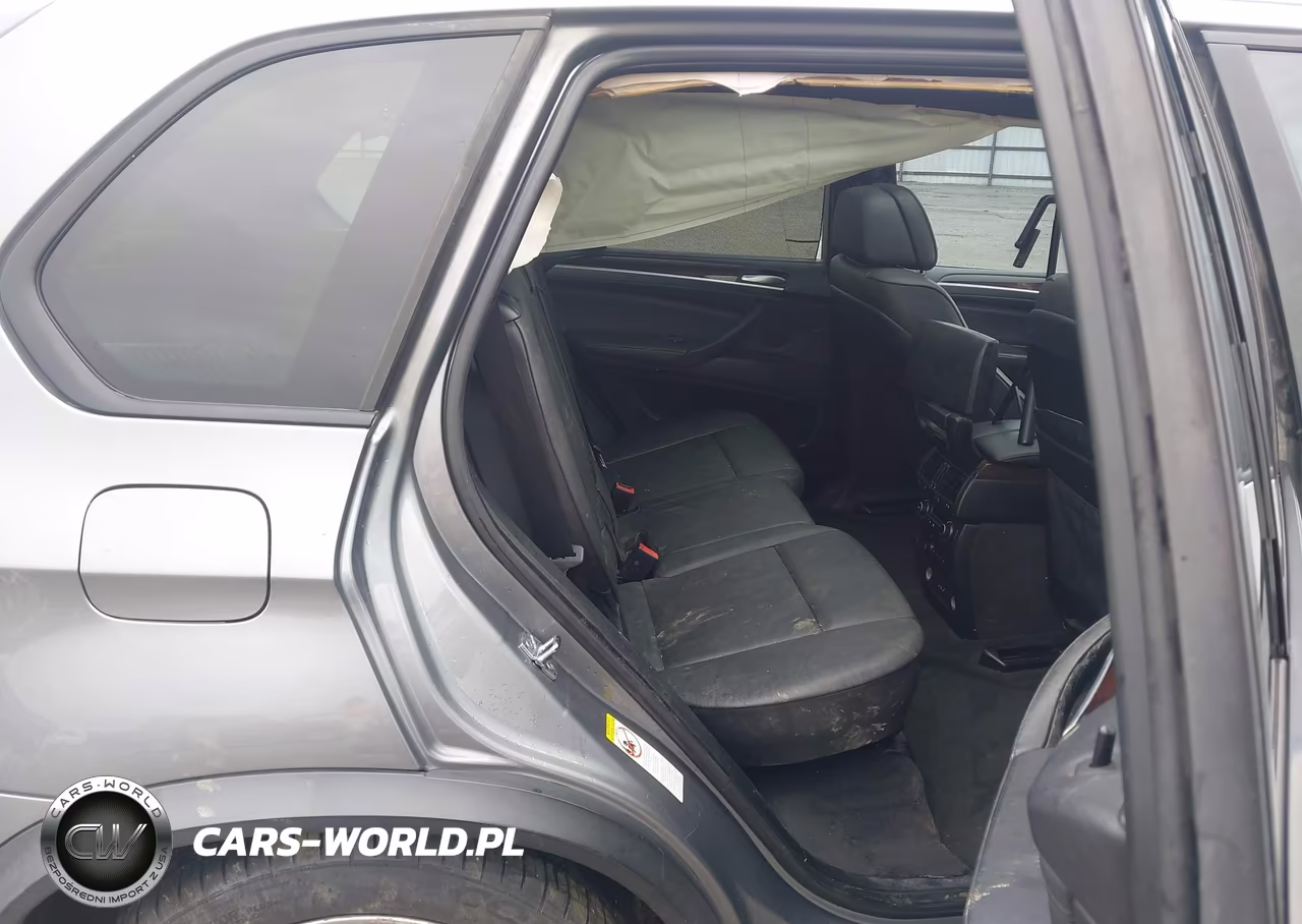 2008 BMW X5 4.8I VIN:5UXFE83558L168324 - 8