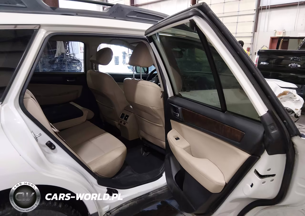 2015 Subaru Outback VIN:4S4BSAJC3F3323284 - 8