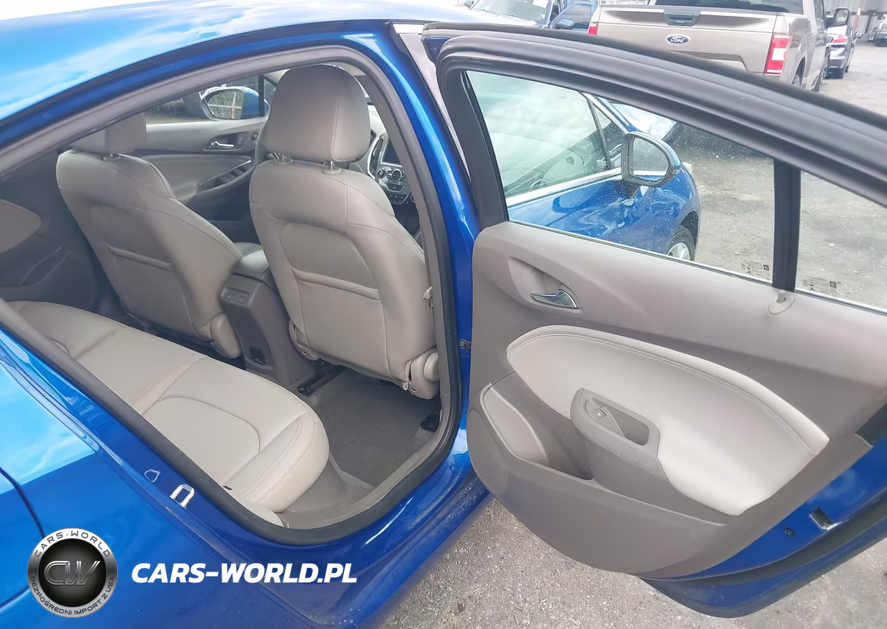 2017 Chevrolet Cruze Premier Auto VIN:3G1BF6SM9HS585703 - 8