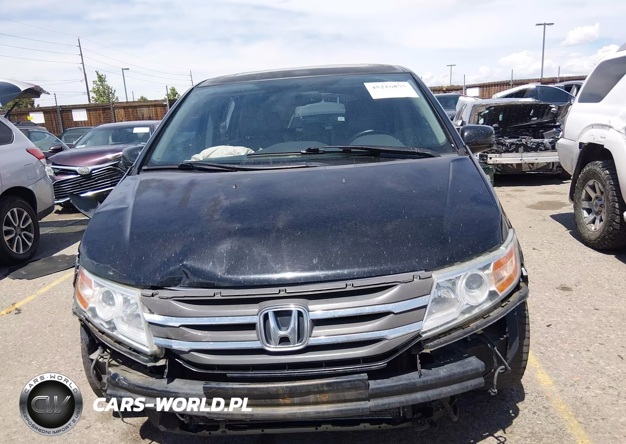 2011 Honda Odyssey Touring-Touring Elite VIN:5FNRL5H94BB089915 - 13