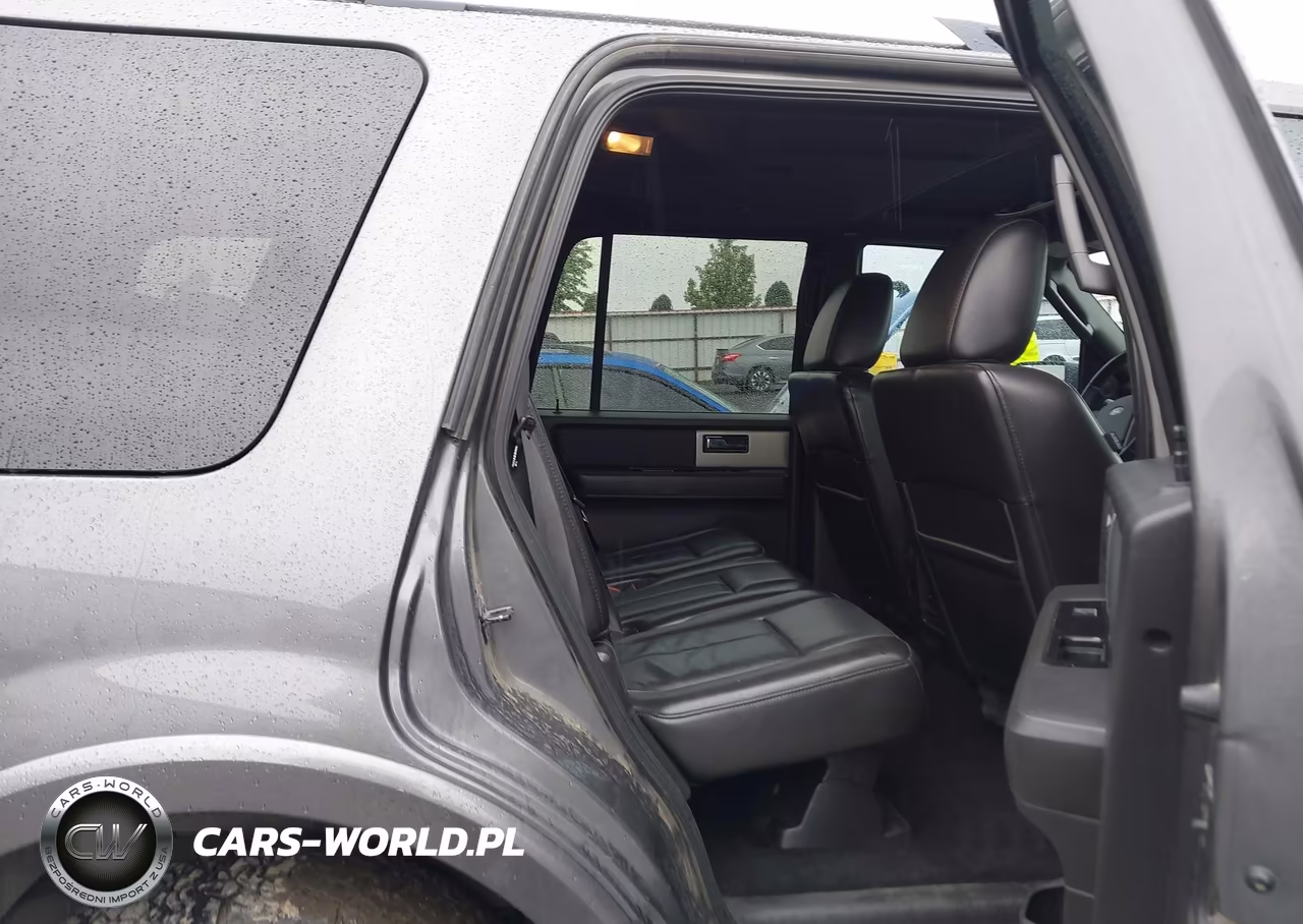2013 Ford Expedition Limited VIN:1FMJU2A57DEF30713 - 8