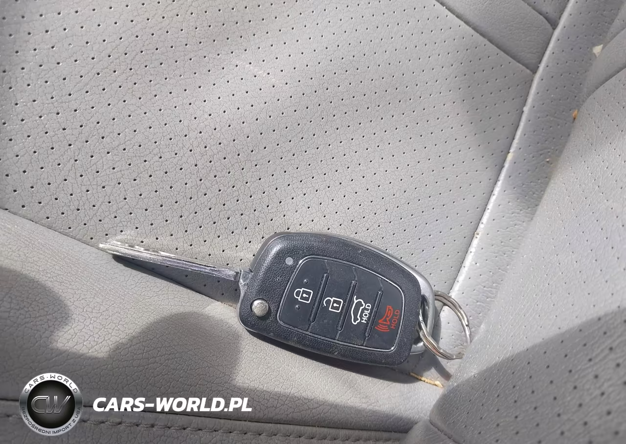 2015 Hyundai Sonata Eco VIN:5NPE24AAXFH127526 - 11