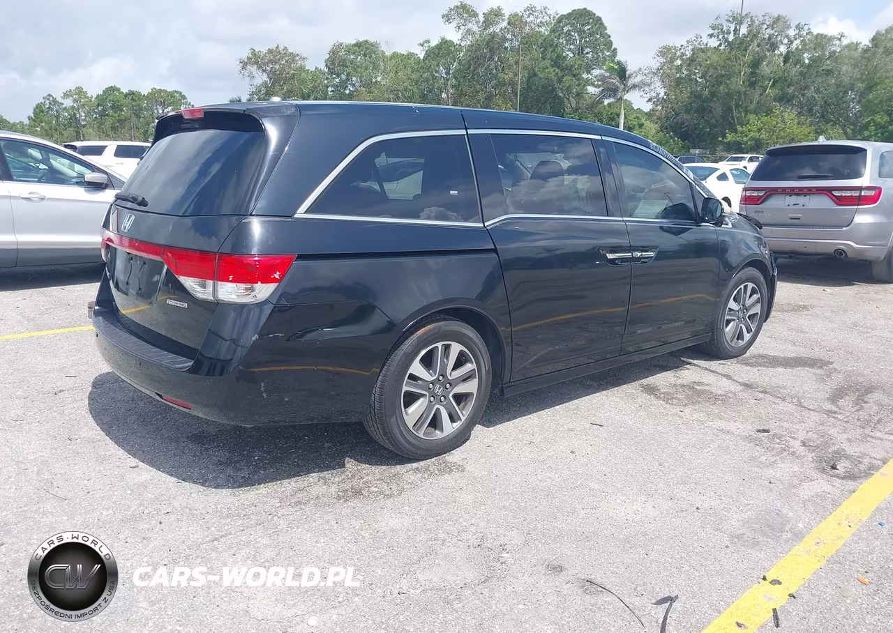 2014 Honda Odyssey Touring-Touring Elite VIN:5FNRL5H99EB074993 - 4