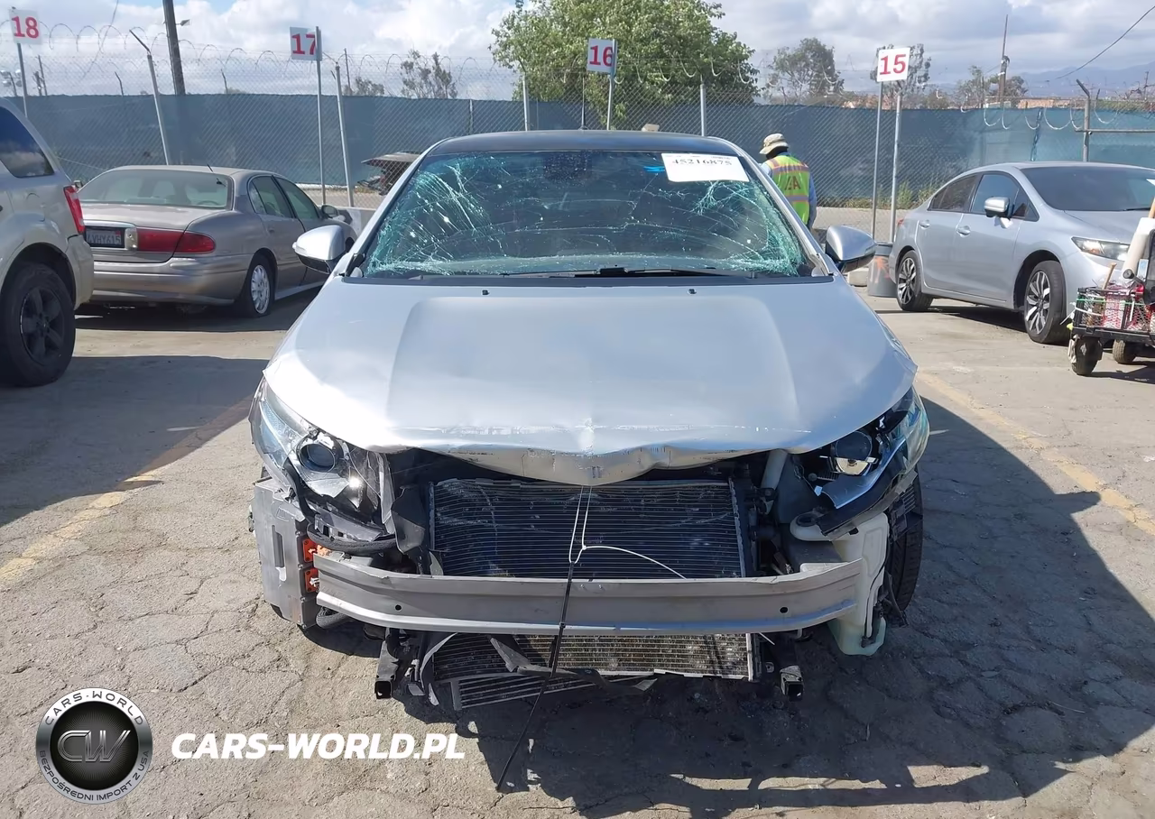 2012 Chevrolet Volt VIN:1G1RA6E45CU121826 - 12