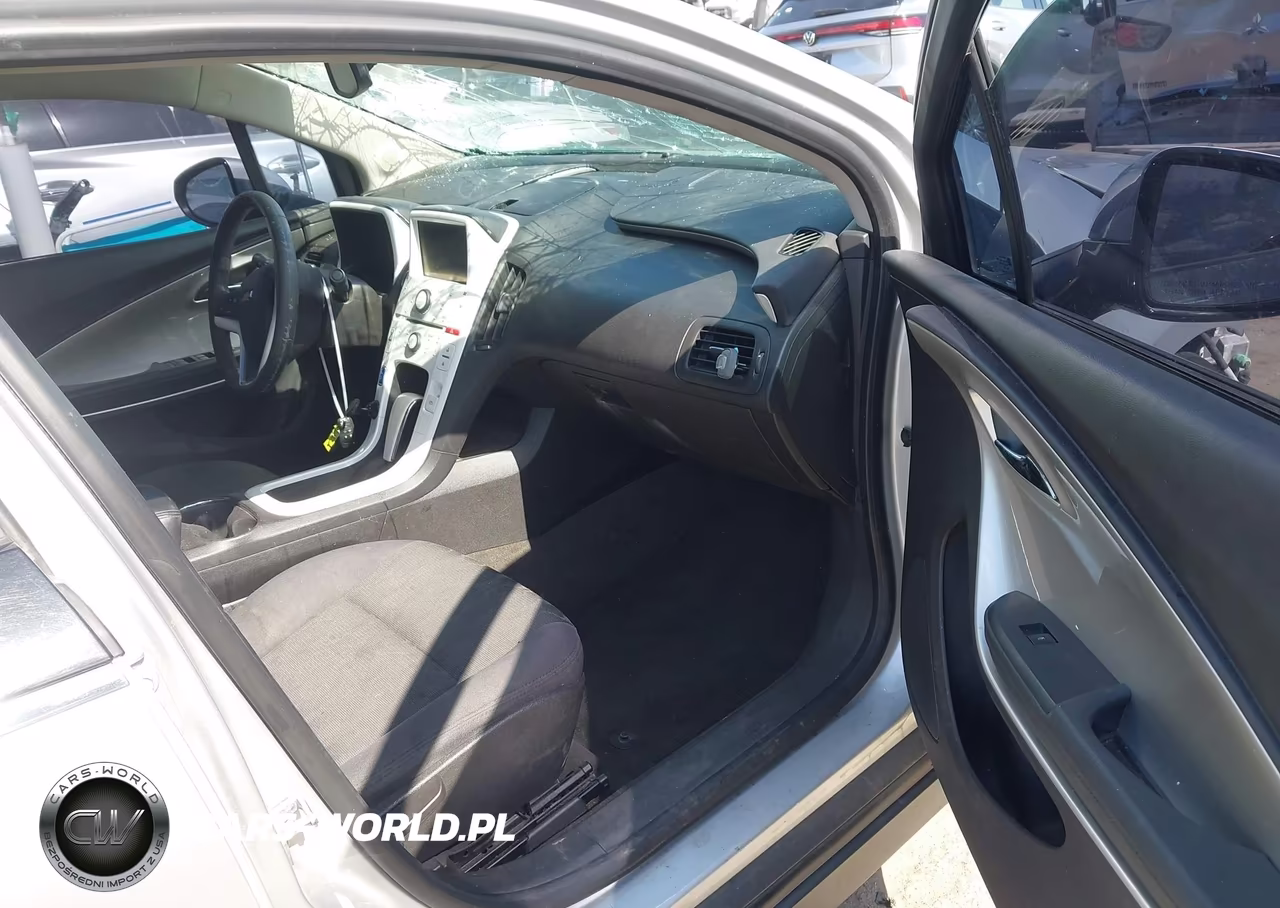2012 Chevrolet Volt VIN:1G1RA6E45CU121826 - 5