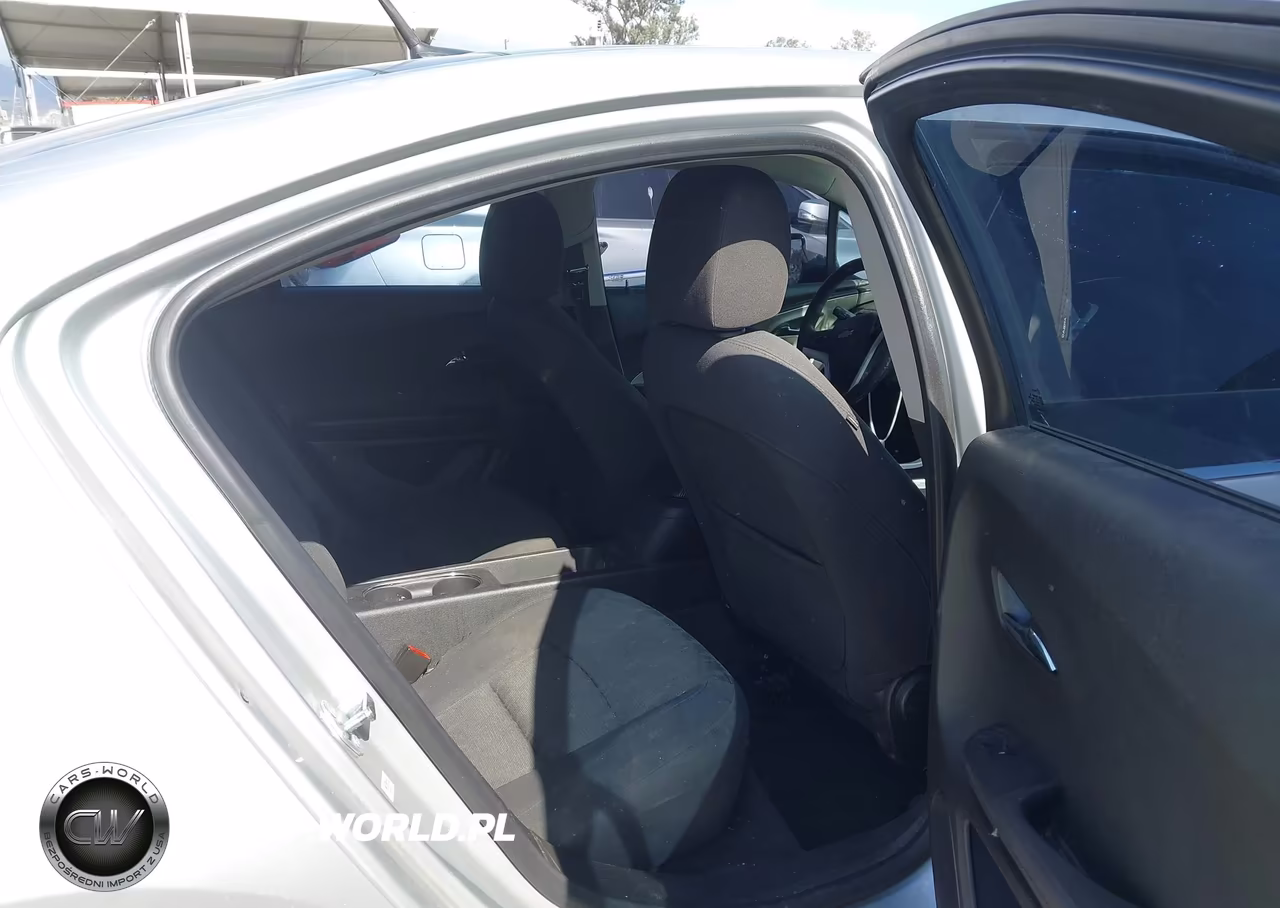 2012 Chevrolet Volt VIN:1G1RA6E45CU121826 - 8