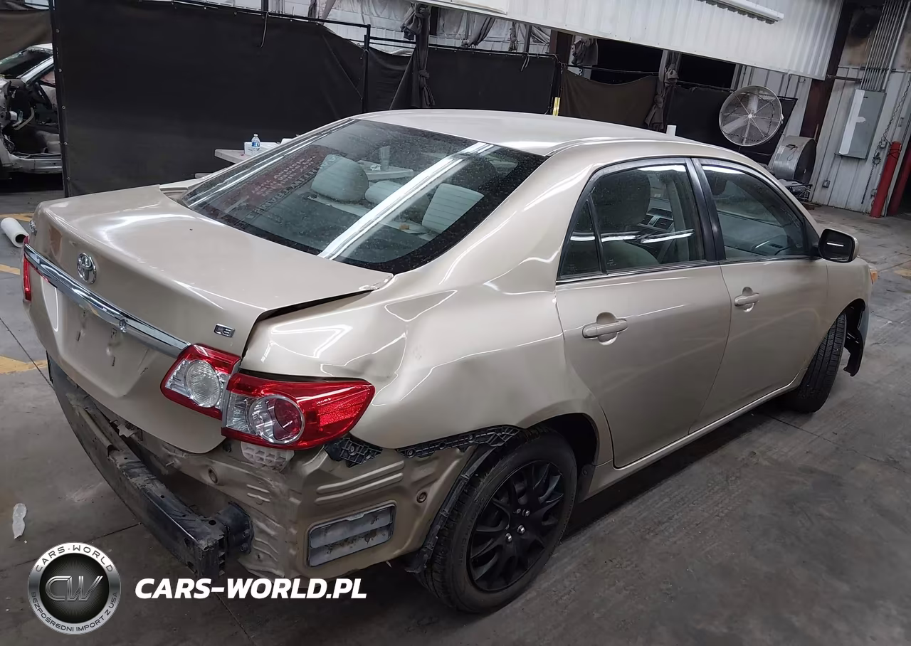 2013 Toyota Corolla Le VIN:2T1BU4EE8DC939126 - 4