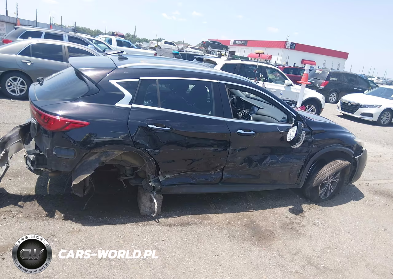 2017 Infiniti Qx30 Luxury VIN:SJKCH5CR5HA039487 - 14