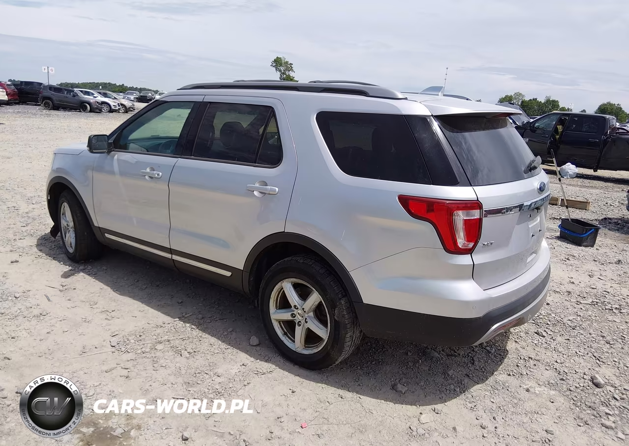 2016 Ford Explorer Xlt VIN:1FM5K8D87GGB50196 - 3