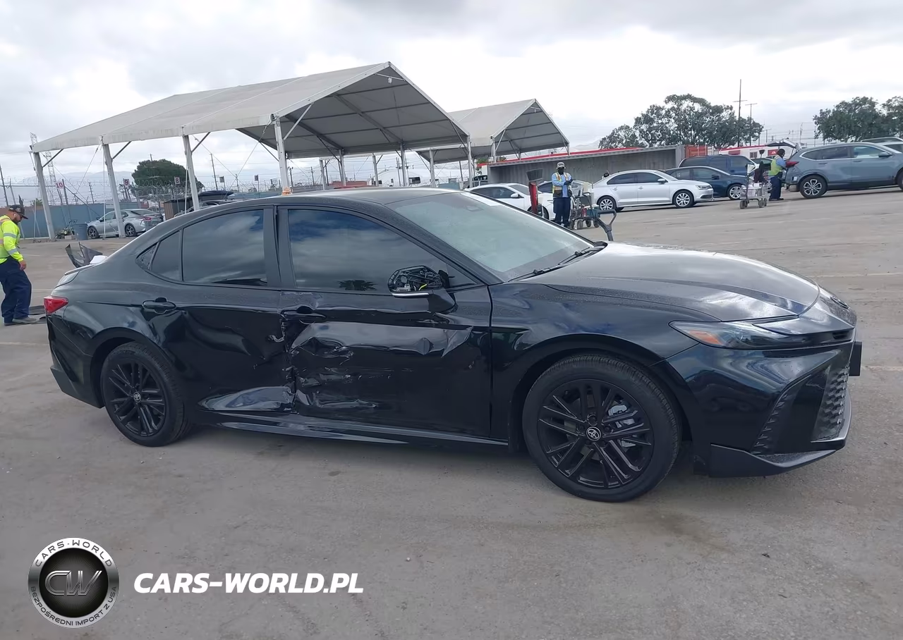 2026 Toyota Camry Se VIN:4T1DAACKXTU726510 - 13