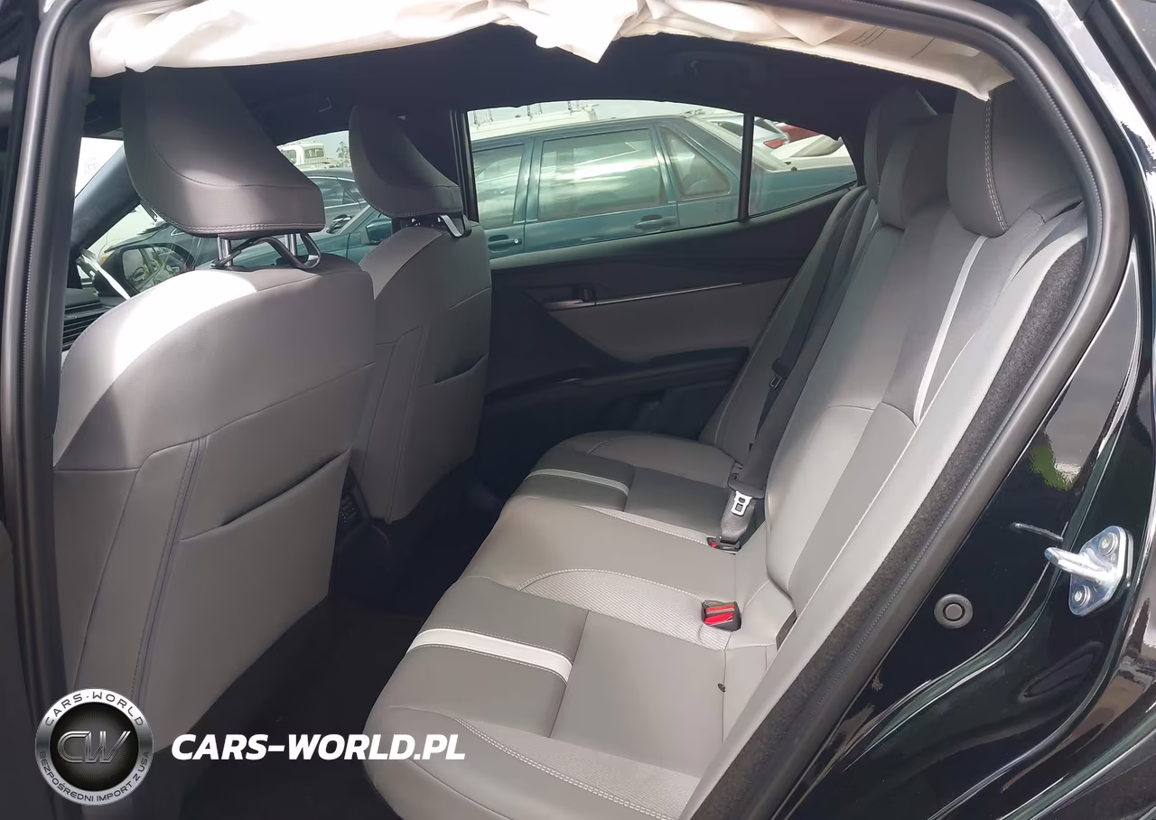 2026 Toyota Camry Se VIN:4T1DAACKXTU726510 - 8