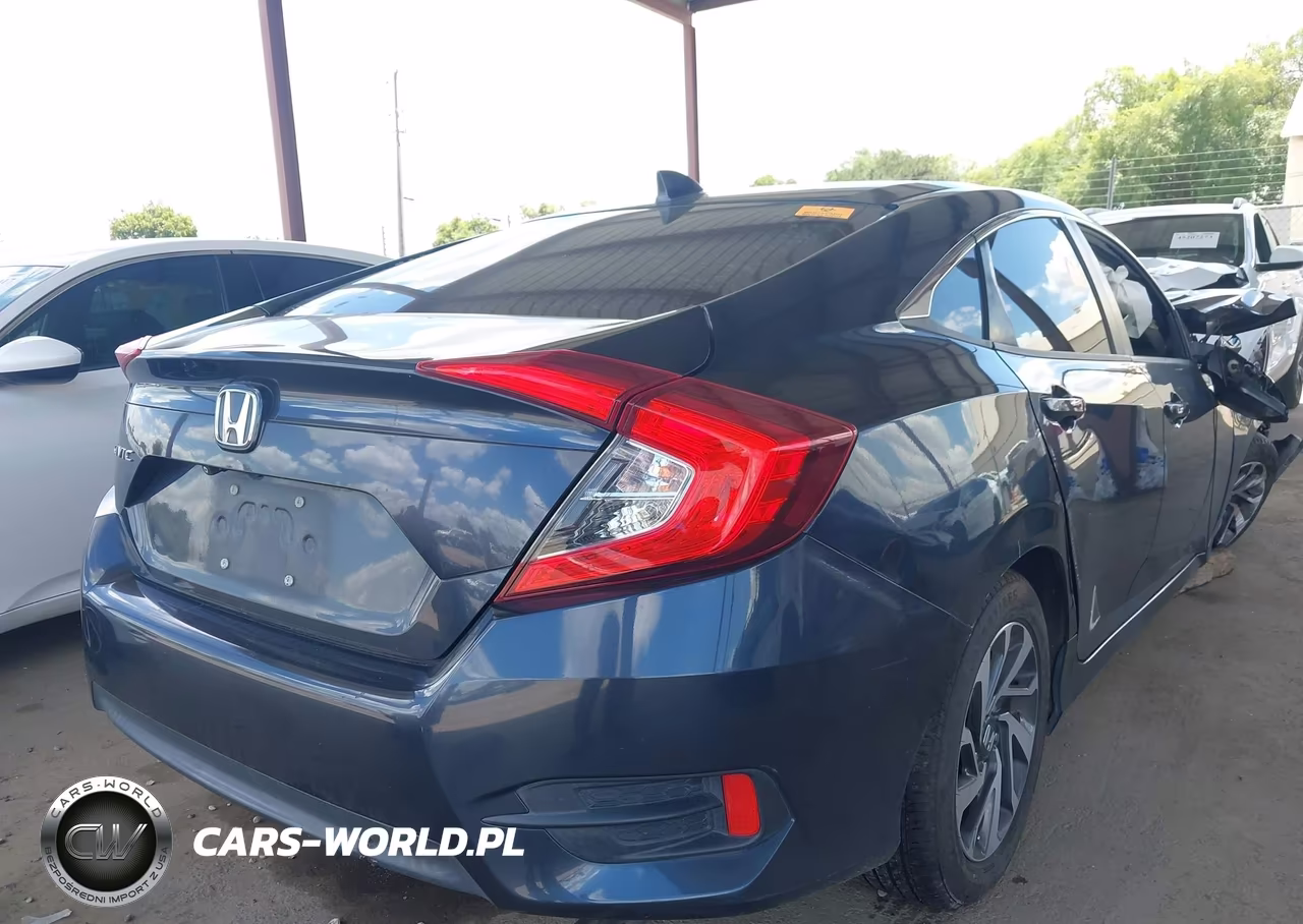 2017 Honda Civic Ex VIN:19XFC2F75HE230198 - 4