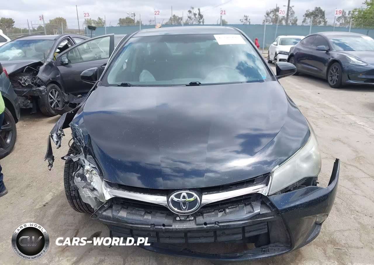 2016 Toyota Camry Se VIN:4T1BF1FK4GU241743 - 12