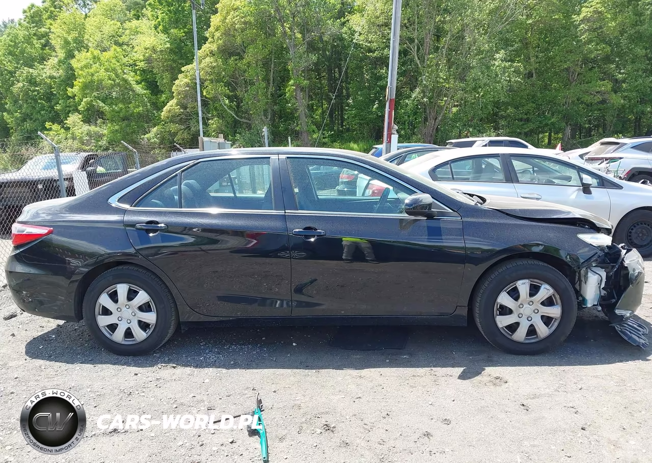 2016 Toyota Camry Le VIN:4T1BF1FK2GU265653 - 13