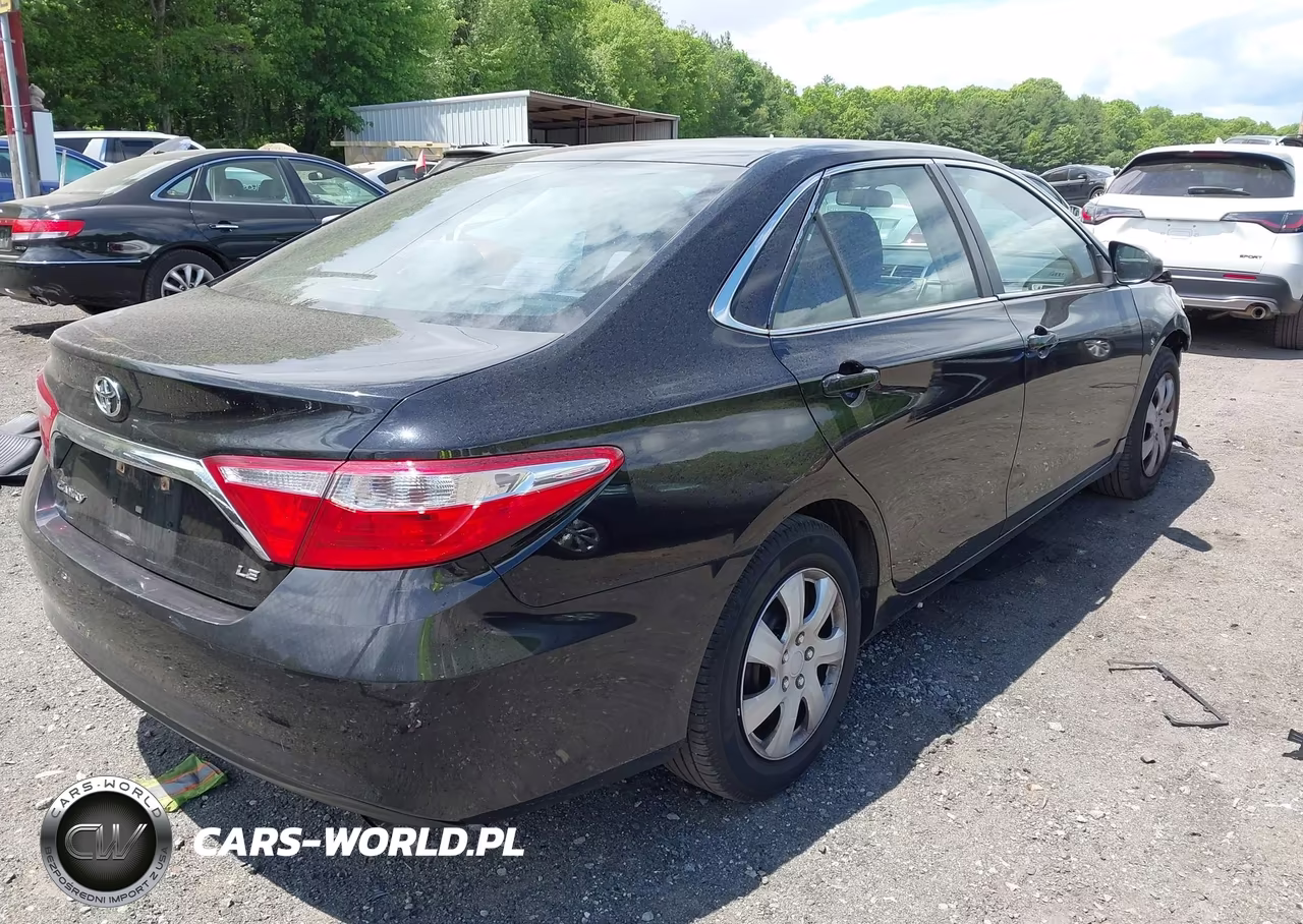 2016 Toyota Camry Le VIN:4T1BF1FK2GU265653 - 4