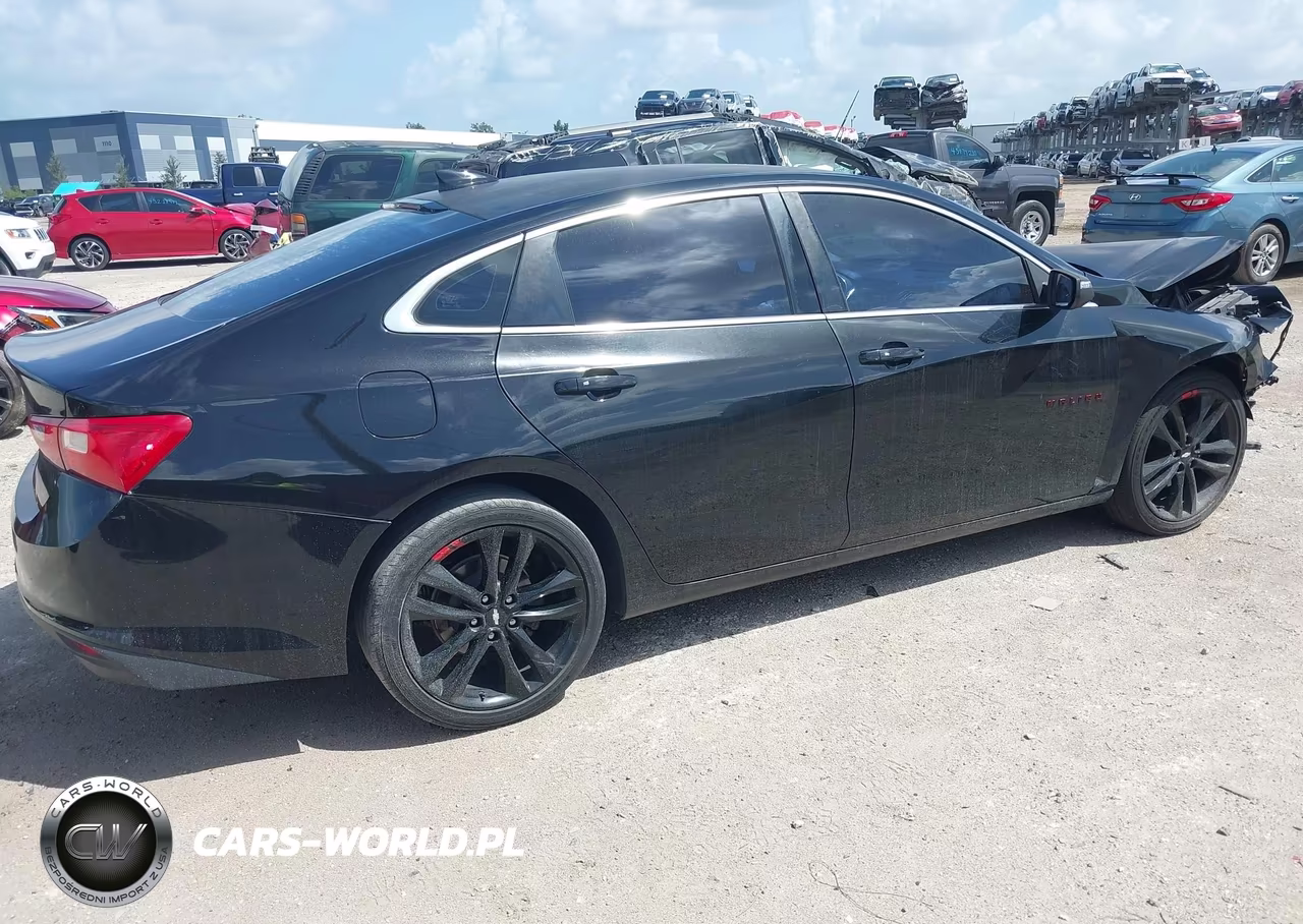 2018 Chevrolet Malibu Lt VIN:1G1ZD5ST5JF156672 - 4