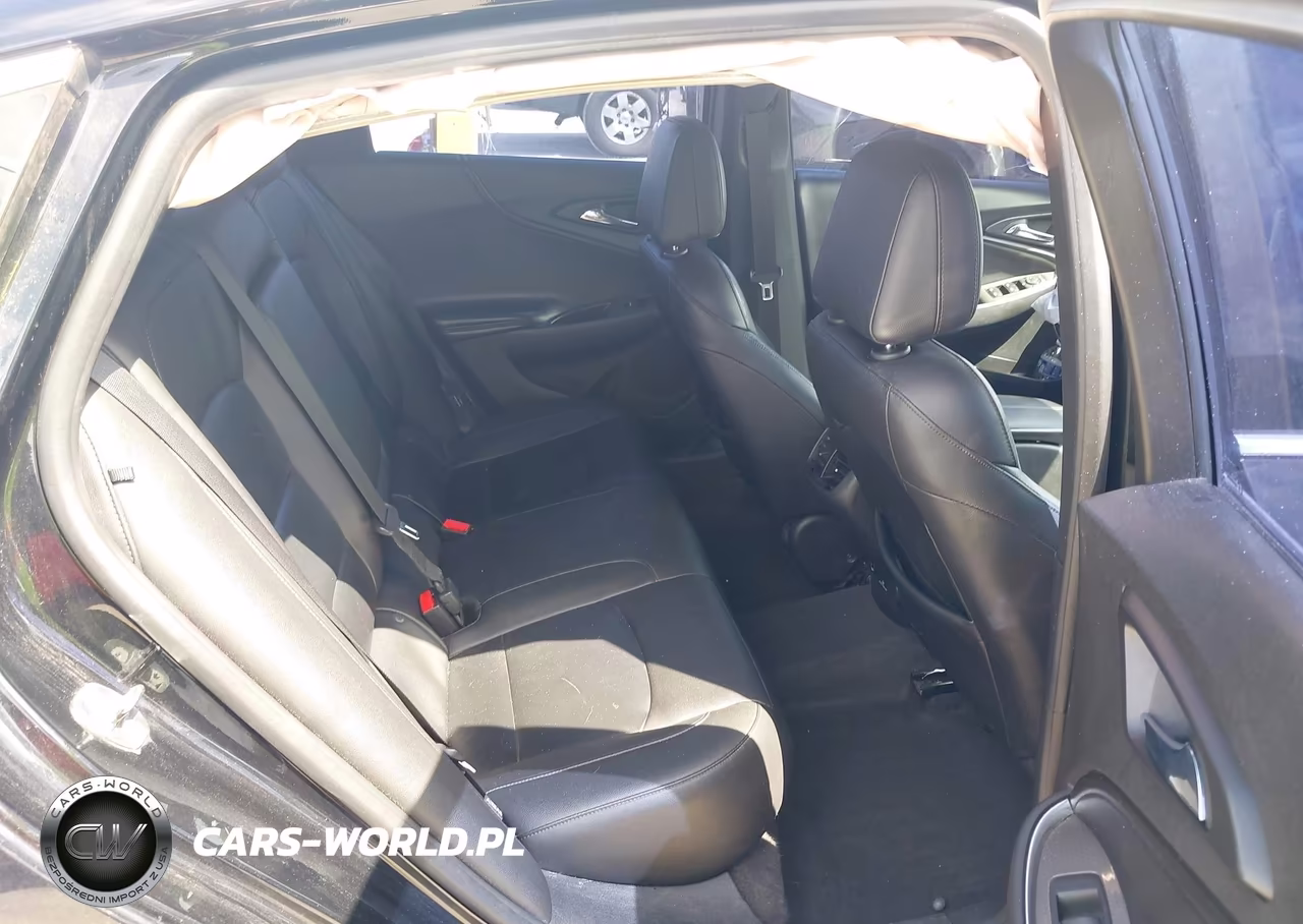 2018 Chevrolet Malibu Lt VIN:1G1ZD5ST5JF156672 - 8