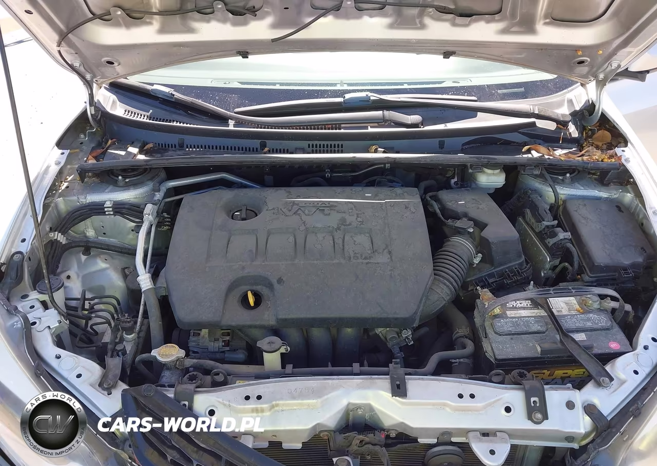 2015 Toyota Corolla S Plus VIN:5YFBURHE4FP330272 - 10
