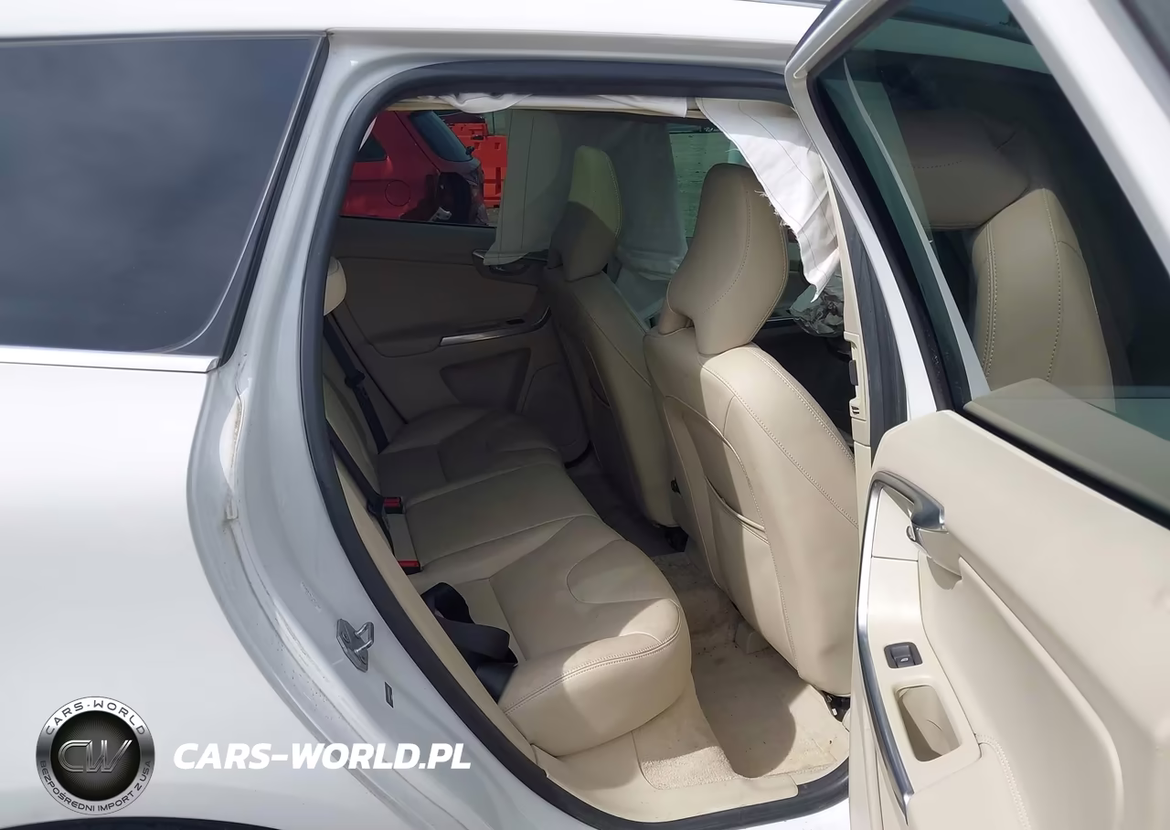 2015 Volvo Xc60 T5 Platinum VIN:YV440MDM3F2698149 - 8