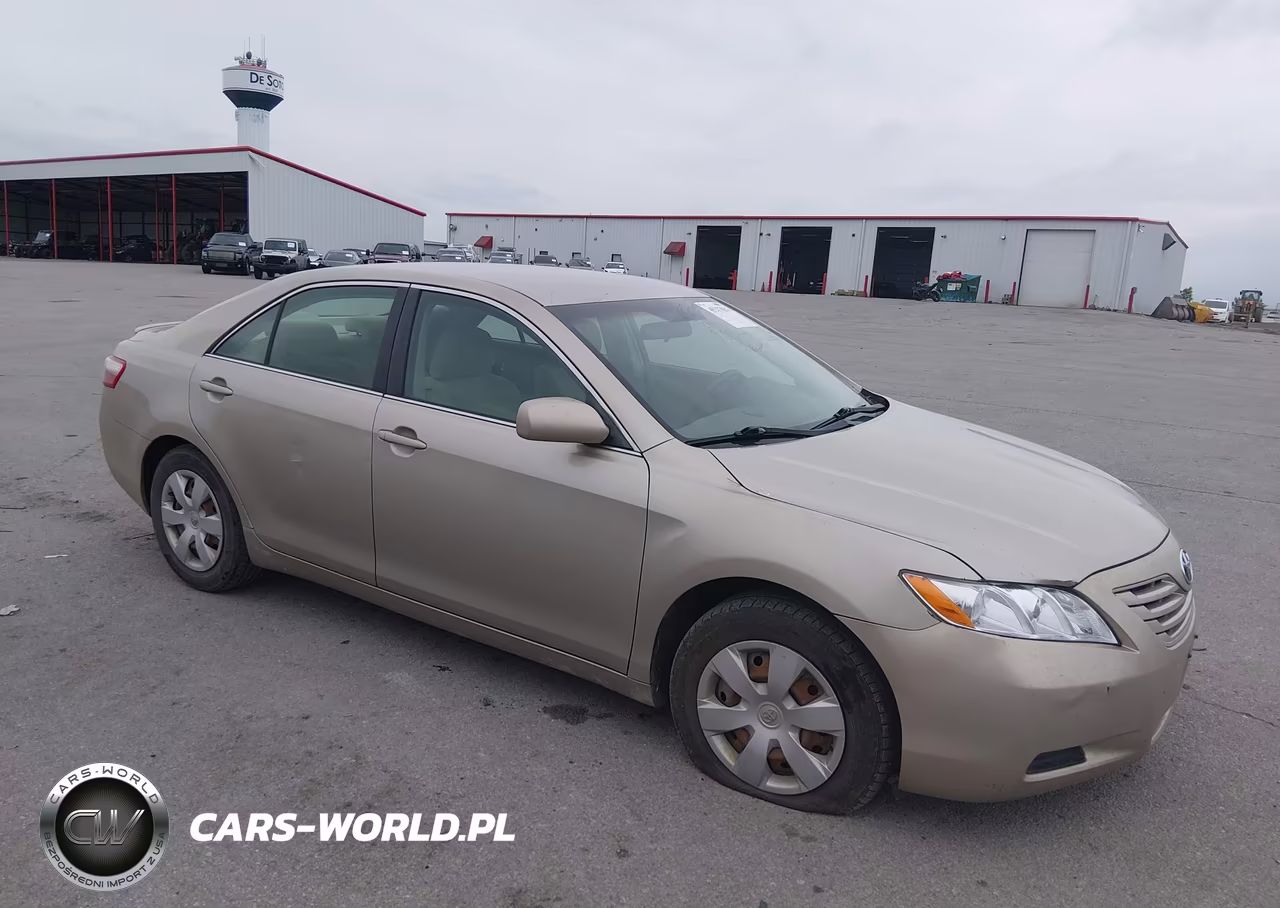 2007 Toyota Camry Le – zdjęcie 1 z 11