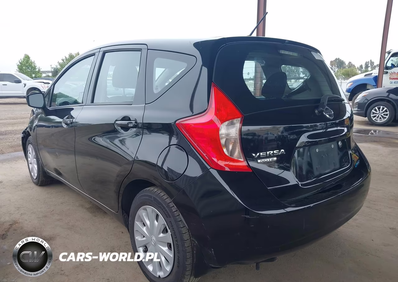 2015 Nissan Versa Note S Plus VIN:3N1CE2CP2FL359299 - 3