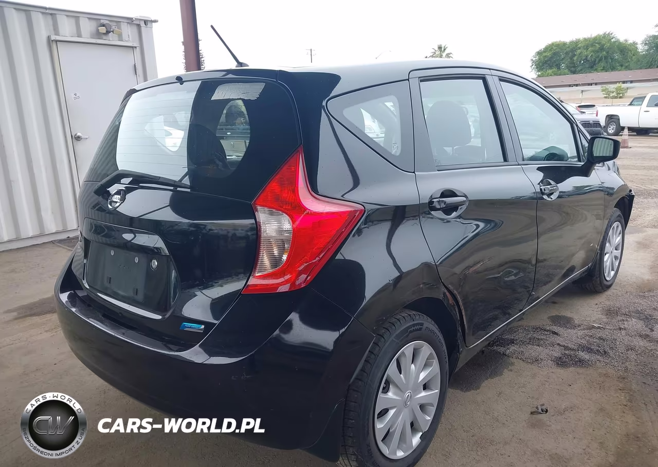 2015 Nissan Versa Note S Plus VIN:3N1CE2CP2FL359299 - 4