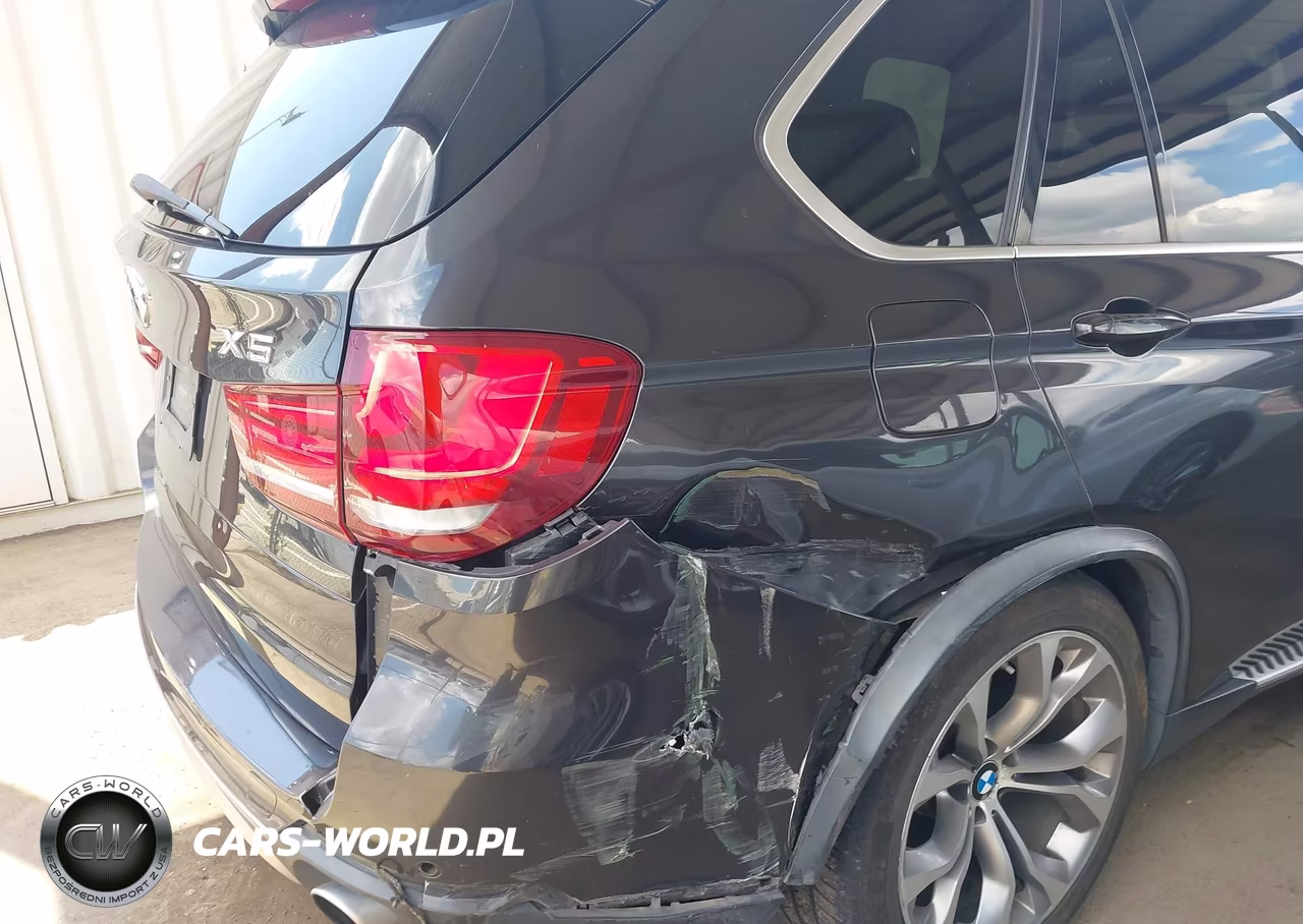2014 BMW X5 xDrive35I VIN:5UXKR0C57E0H22743 - 6