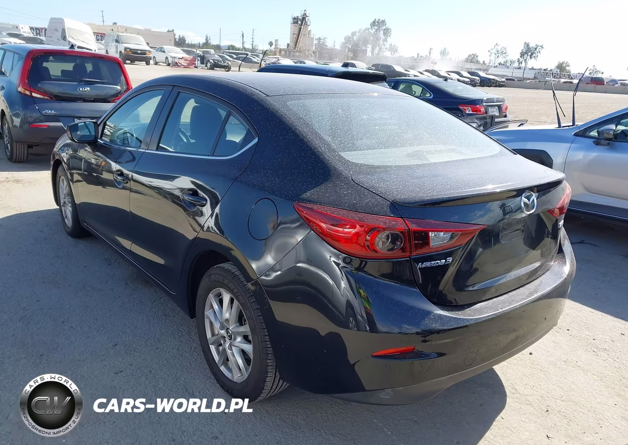 2014 Mazda Mazda3 I Touring VIN:JM1BM1V73E1140909 - 3