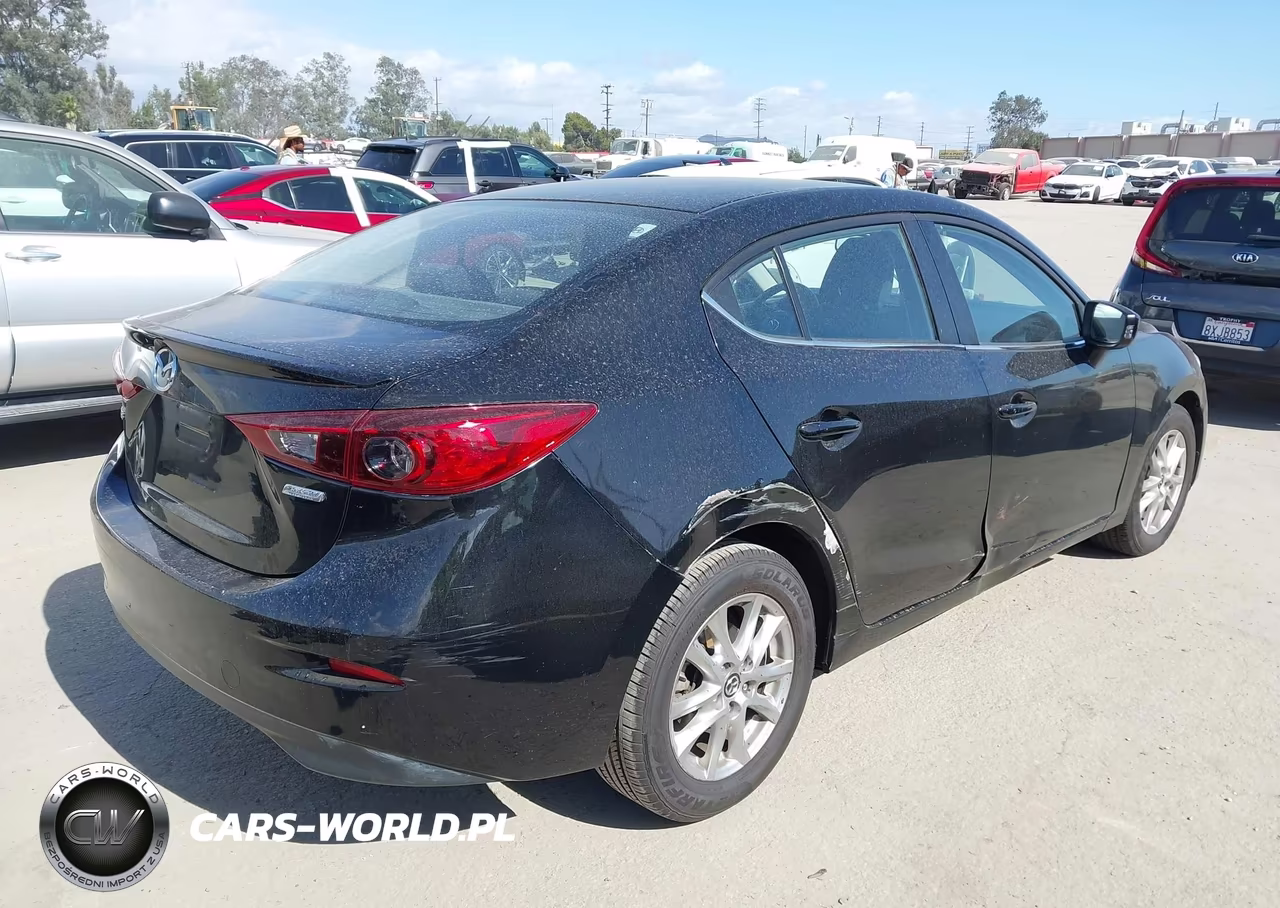 2014 Mazda Mazda3 I Touring VIN:JM1BM1V73E1140909 - 4