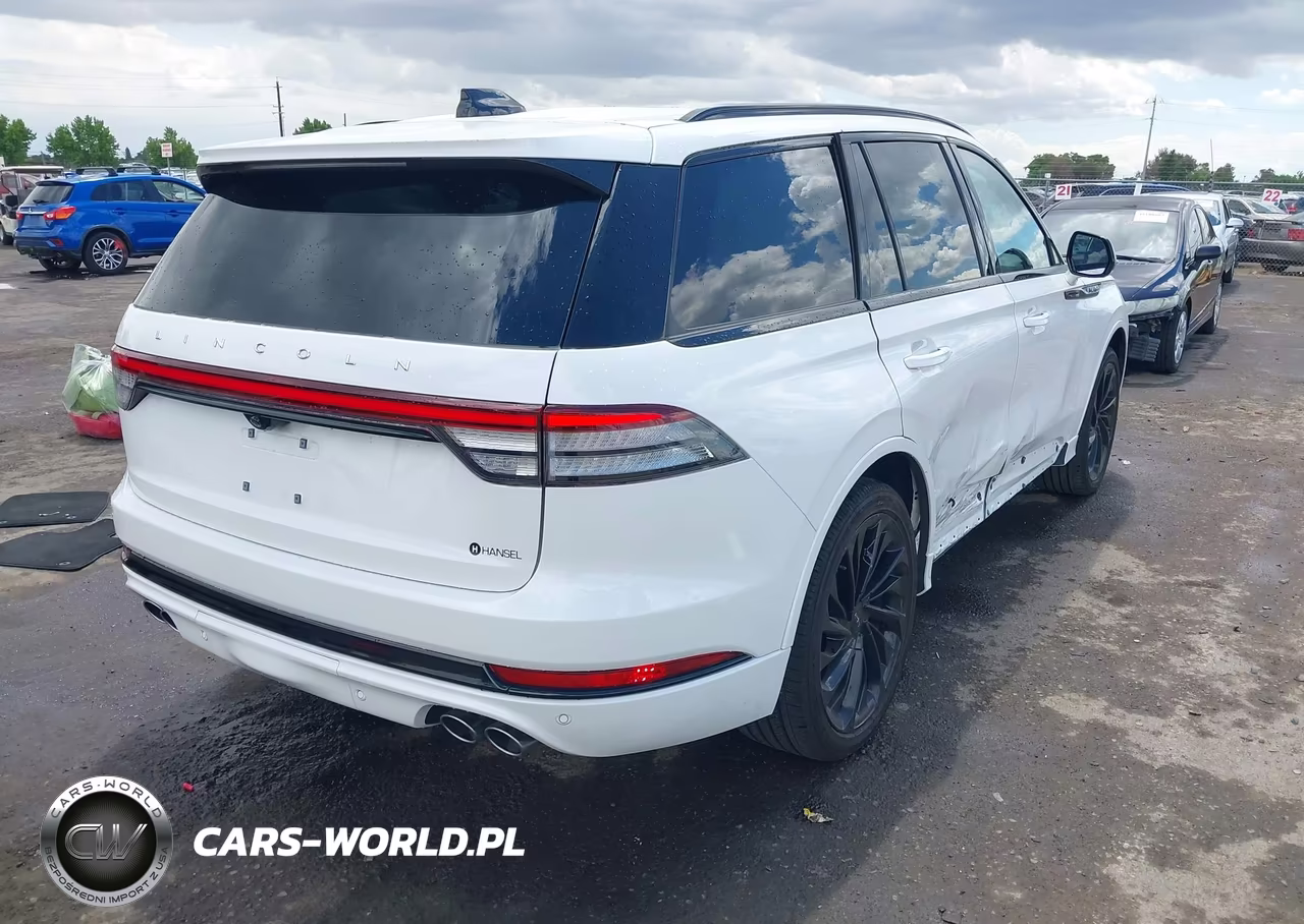2025 Lincoln Aviator Reserve VIN:5LM5J7XC0SGL19512 - 4