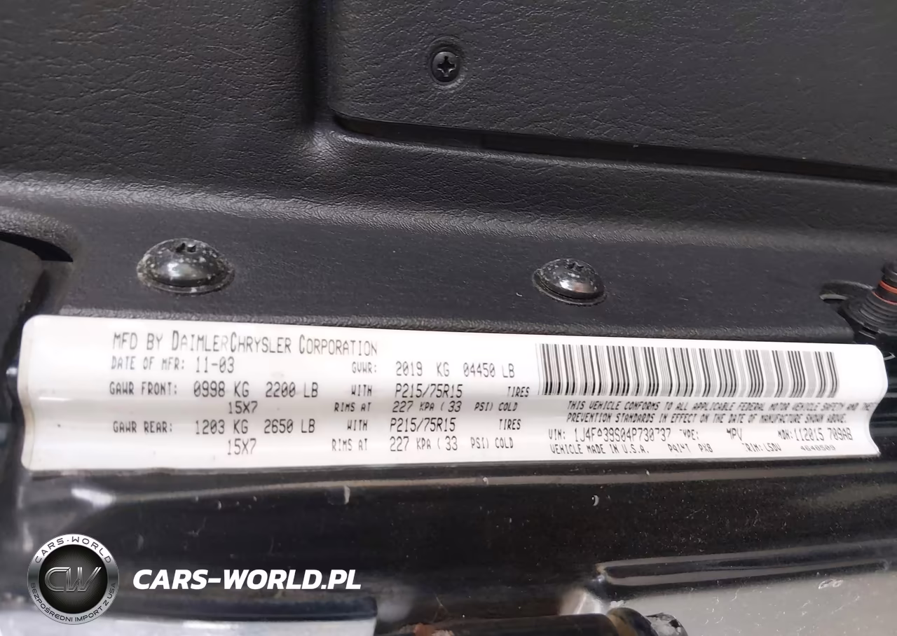 2004 Jeep Wrangler X VIN:1J4FA39S04P730737 - 9
